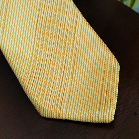 Gravata Drapeada Amarela - Image 3